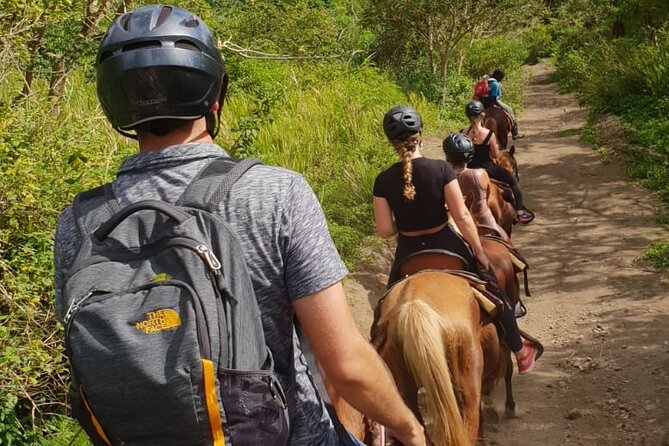 3 Hours Horseback Riding from Nature Trails to Sofa Stone - What to bring and how to prepare