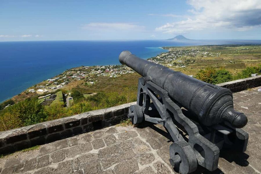 Basseterre: Brimstone Hill Fortress & Beach Shore Excursion - Seeing historic Basseterre before the fortress