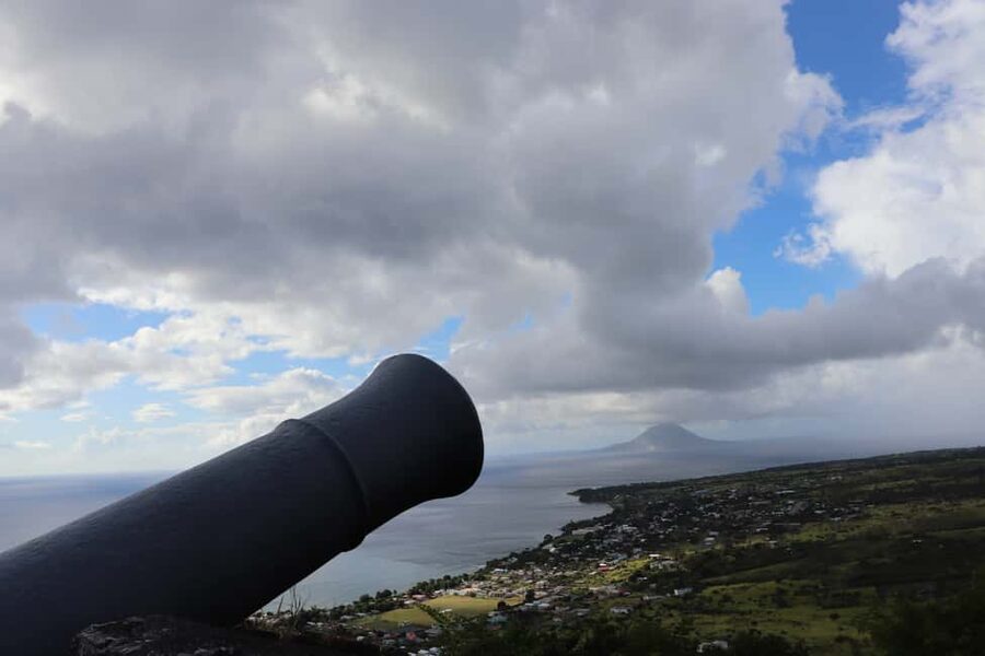 Basseterre: St. Kitts Highlights Driving Tour - Basseterre landmarks: a quick historical orientation