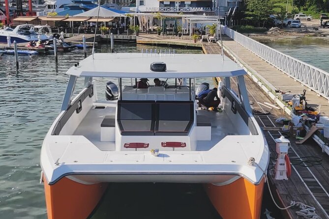 Full Day Luxury Snorkel Charter With Lunch (Minimum 10 Guests) - Key points to know before booking