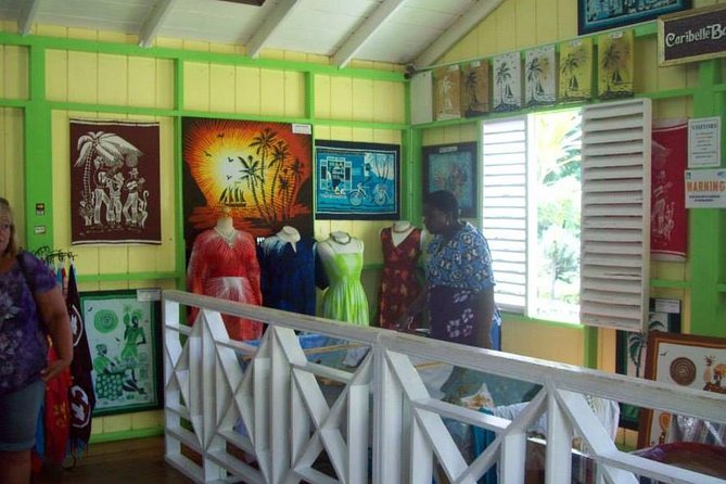 Half-Island Tour of St Kitts - Romney Manor and the gardens