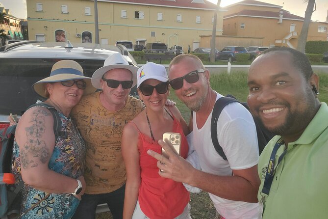 Ken's Scenic Island Tours - Romney Manor and Caribelle Batik