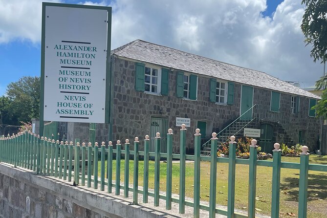 Nevis Panoramic Drive, Power Catamaran & Beach Experience - Key points to know before you book