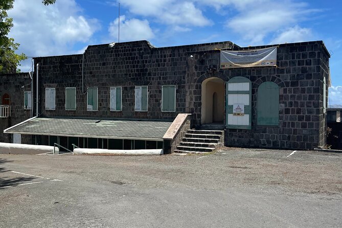 Nevis Panoramic Drive, Power Catamaran & Beach Experience - A brief look at the Nevis Artisan Village