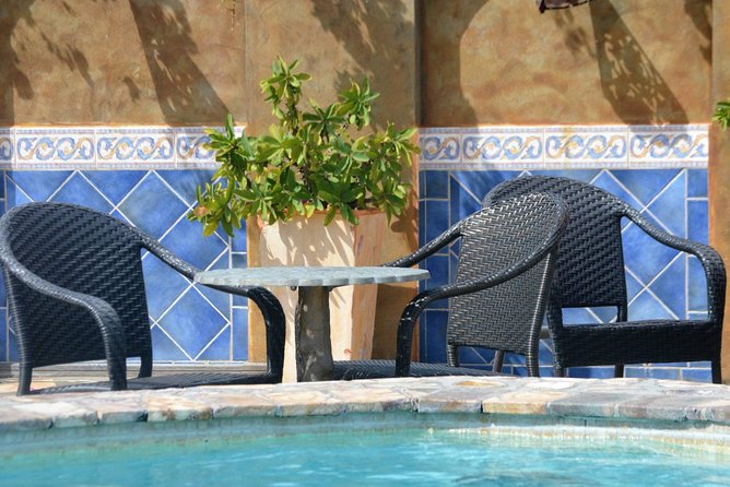 Palms Court Gardens and Restaurant Day Pass - What the $25 pass really includes