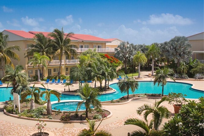Private Airport Transfers to St. Kitts Marriott and Frigate Bay. - A calm welcome at Golden Rock Airport