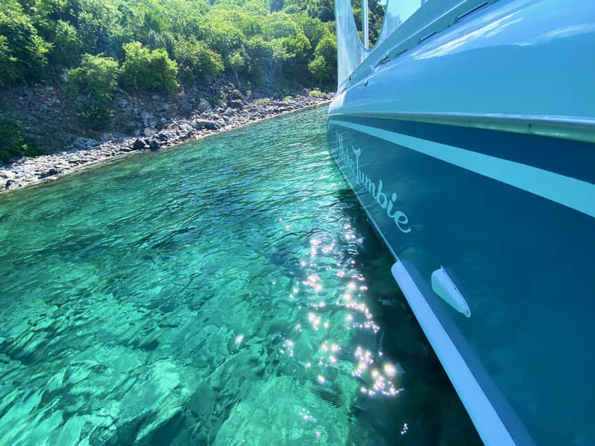 PRIVATE POWER CATAMARAN - Booking flexibility and what to keep in mind