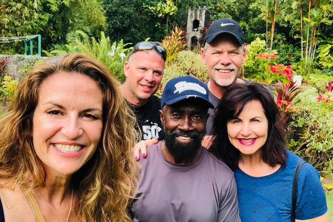 Rosevelt's Special Best of St. Kitts/Panoramic Tour - Romney Manor and the island’s craft tradition
