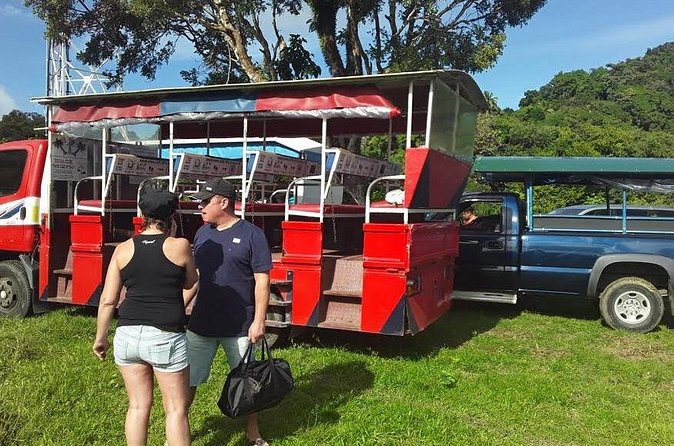 Safari Extravaganza - What the Guides Add to the Ride