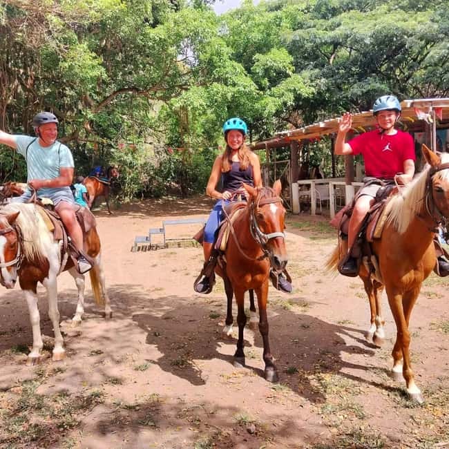 Scenic Horseback Trail - The Ten-Minute Walk to Sofa Stone