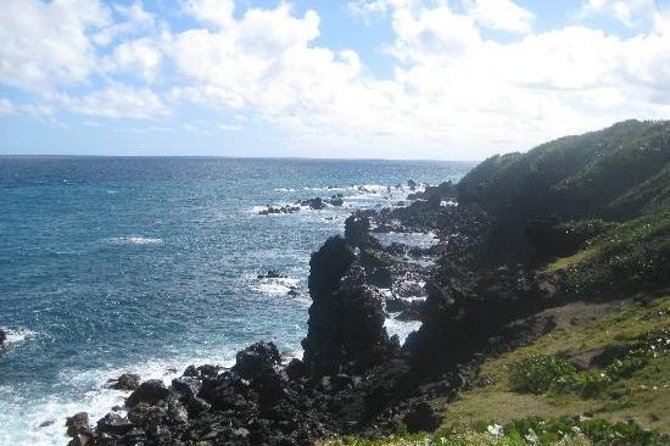 St Kitts 360 Island Sightseeing Tour - Fortlands, public life, and the road west